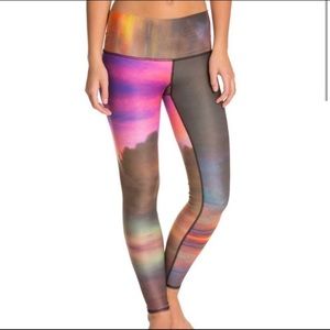 Teeki sunset cloud legging